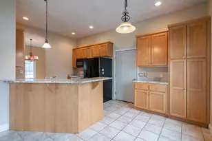 69 Patterson St, Manchester, NH 03102 - Photo 15