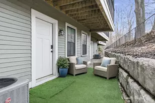 30 Cate St, Portsmouth, NH 03801 - Photo 37