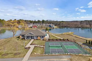 46 Three Ponds Dr, Brentwood, NH 03833 - Photo 3