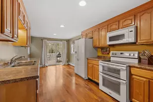 22 Marguerite St, Keene, NH 03431 - Photo 7