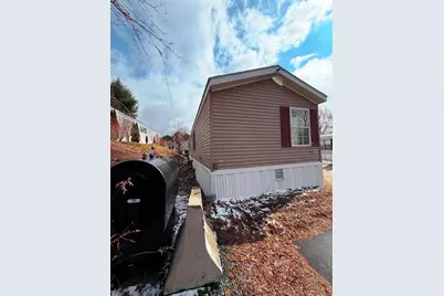 6 Hilltop Manor Mobile Home Park, Littleton, NH 03561 - Photo 29