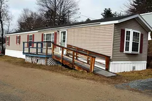 6 Hilltop Manor Mobile Home Park, Littleton, NH 03561 - Photo 29