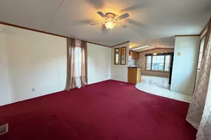 6 Hilltop Manor Mobile Home Park, Littleton, NH 03561 - Photo 11