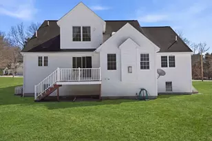 6 Patricia Ln, Amherst, NH 03031 - Photo 33