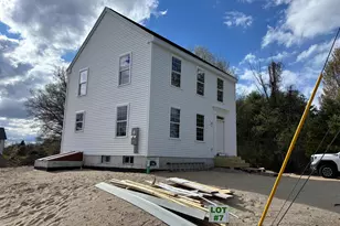 212 Sanborn St, Franklin, NH 03235 - Photo 1