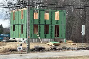 112 Sanborn St, Franklin, NH 03235 - Photo 1