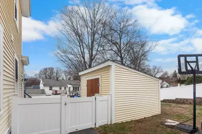 66 Gold Street, Manchester, NH 03103 - Photo 57