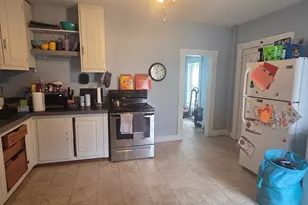 36 Prospect St, Claremont, NH 03743 - Photo 3