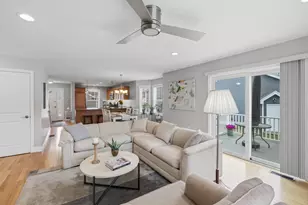 9 Redwood Rd, Pelham, NH 03076 - Photo 5