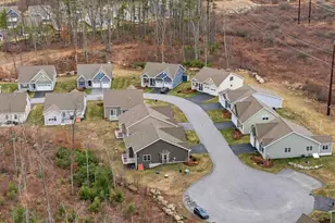 9 Redwood Rd, Pelham, NH 03076 - Photo 31