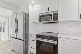 18 Church St, Epping, NH 03042 - Photo 21