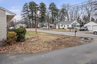 45 Lafayette St, Laconia, NH 03246 - Photo 25