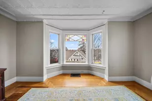 7 Elliott St, Laconia, NH 03246 - Photo 3