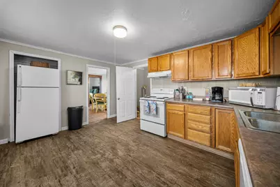 7 Elliott Street, Laconia, NH 03246 - Photo 5