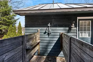 648 103 Rte, Sunapee, NH 03782 - Photo 23