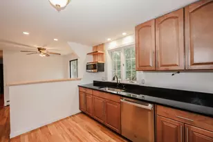85 Taylor St, Nashua, NH 03060 - Photo 13