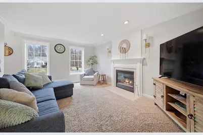 41 Drew Woods Drive, Derry, NH 03038 - Photo 5