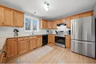 41 Drew Woods Drive, Derry, NH 03038 - Photo 11