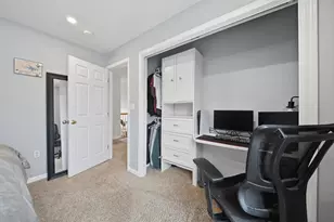 41 Drew Woods Dr, Derry, NH 03038 - Photo 31