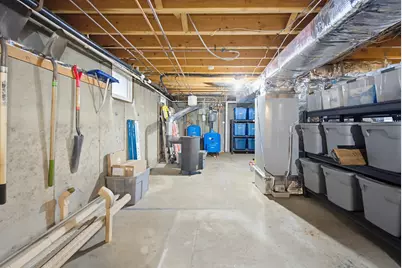 129 Brady Circle, Manchester, NH 03109 - Photo 45