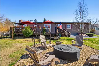 129 Brady Circle, Manchester, NH 03109 - Photo 15