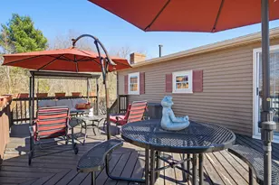 129 Brady Cir, Manchester, NH 03109 - Photo 11