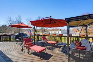 129 Brady Cir, Manchester, NH 03109 - Photo 13