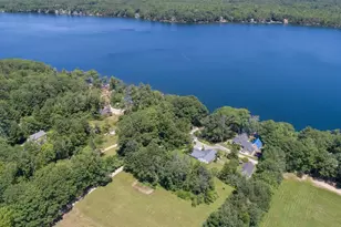 3 Skidoo Ln, Deerfield, NH 03037 - Photo 1