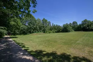 3 Skidoo Ln, Deerfield, NH 03037 - Photo 9