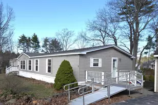 6 George&apos S Ln, Fremont, NH 03044 - Photo 3