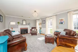 39 Isaac Lucas Cir, Dover, NH 03820 - Photo 9