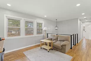 9 Gamache Rd, Derry, NH 03038 - Photo 7