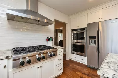 7 Kent Street, Windham, NH 03087 - Photo 17