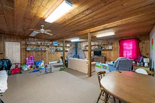 92 Colby St, Colebrook, NH 03576 - Photo 25