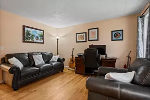 136 Wyndridge Cir, Pelham, NH 03076 - Photo 31