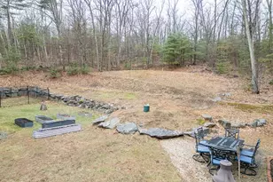 136 Wyndridge Cir, Pelham, NH 03076 - Photo 9