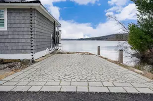 175 Lakeshore Dr, Franklin, NH 03235 - Photo 11