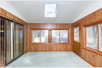 37 Iris Avenue, Salem, NH 03079 - Photo 17