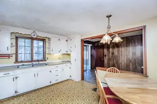 37 Iris Ave, Salem, NH 03079 - Photo 9