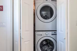 1275 Maplewood Ave, Portsmouth, NH 03833 - Photo 11