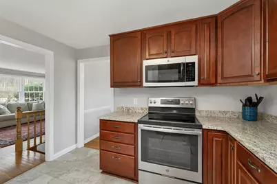 716 Exeter Road, Hampton, NH 03842 - Photo 7