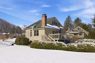 38 Crane Cir, Laconia, NH 03246 - Photo 5