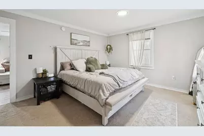 377 Smyth Road, Manchester, NH 03104 - Photo 15