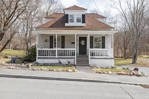 377 Smyth Rd, Manchester, NH 03104 - Photo 1