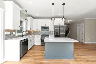 82 Wilton Rd, Milford, NH 03055 - Photo 9