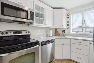 989 Ocean Blvd, Hampton, NH 03842 - Photo 9