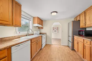 102 Corliss Hill Rd, Meredith, NH 03253 - Photo 3