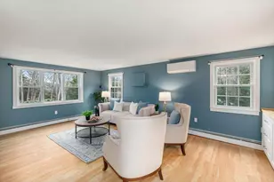 14 Schaefer Cir, Hudson, NH 03051 - Photo 7