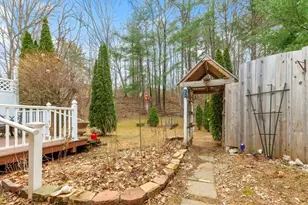 79 East St, Claremont, NH 03743 - Photo 43