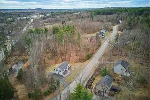 12 Ebony Dr, Rochester, NH 03867 - Photo 3